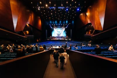 Светодиодный экран для конгресс-центра МВЦ «Екатеринбург-Экспо»